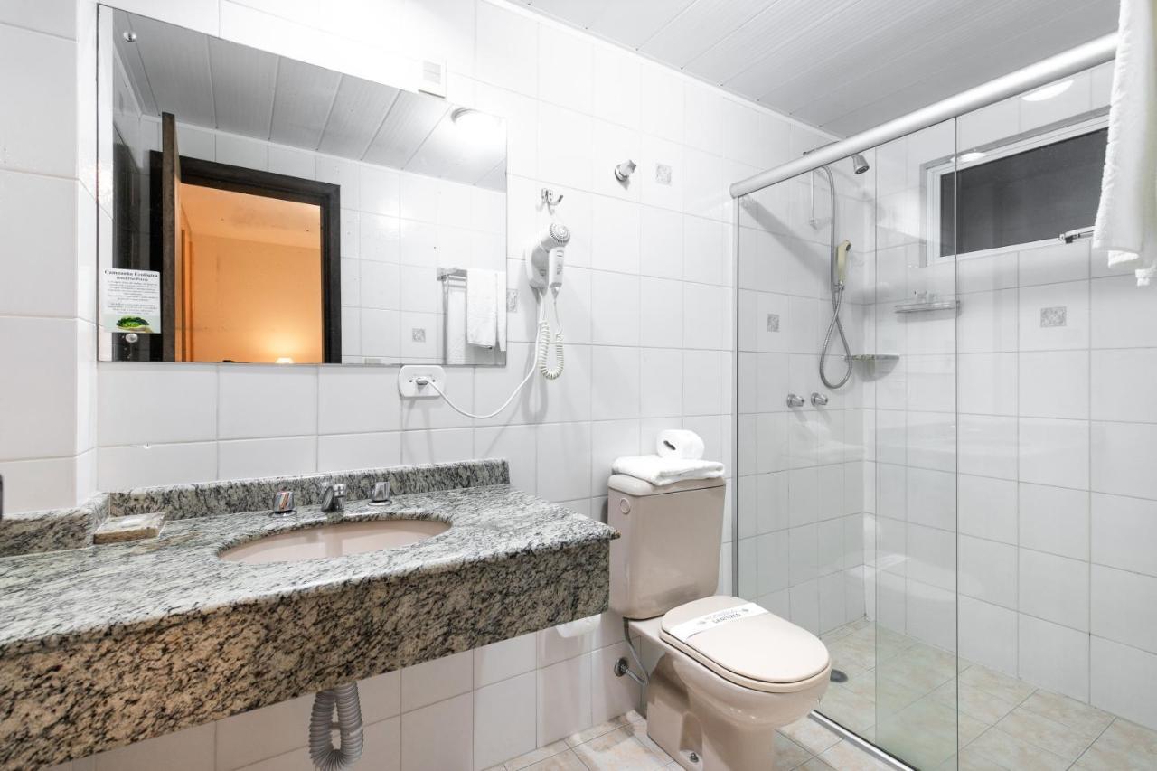 Hotel Flat Petras Residence Curitiba Exterior foto
